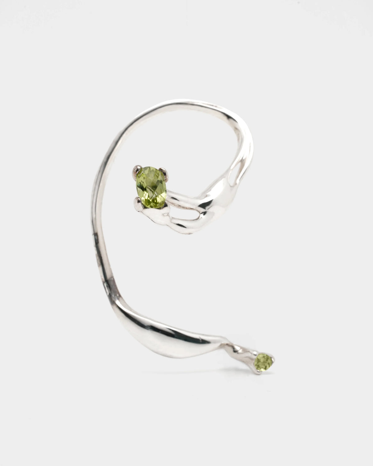 Flux Earcuff